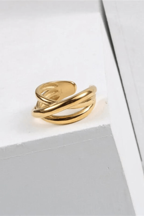Verflochtener Goldring