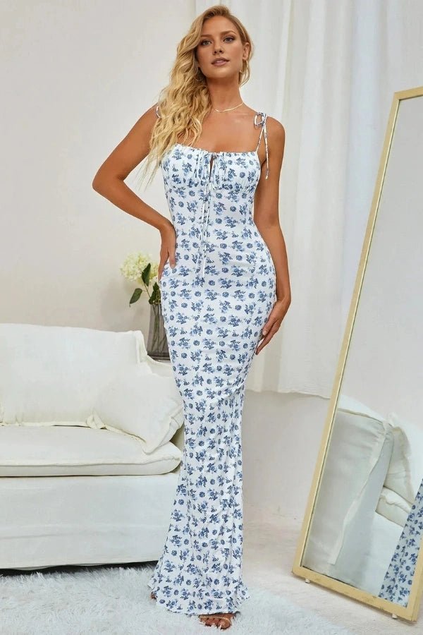 romantic, elegant, figure-hugging, Grecian, sweetheart neckline, and formal event