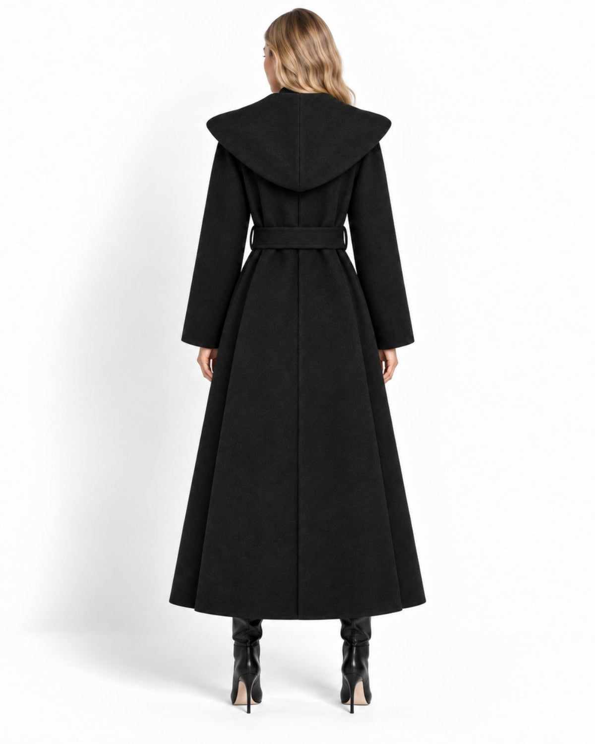 Leda Coat