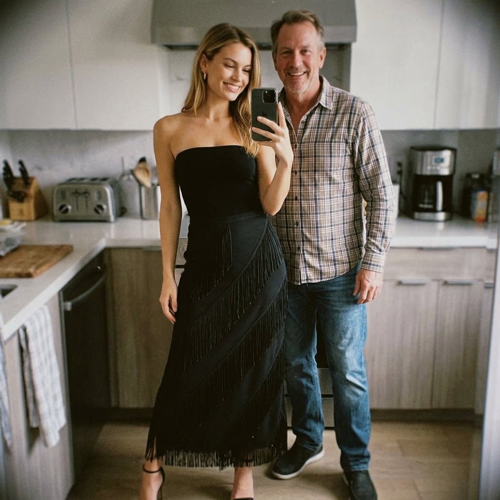 Cintia Skirt - kitchen family selfie