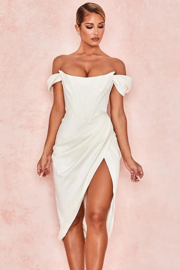 structured bodice, asymmetrical hemline, sweetheart neckline, sculpted silhouette, boning, and figure-flattering