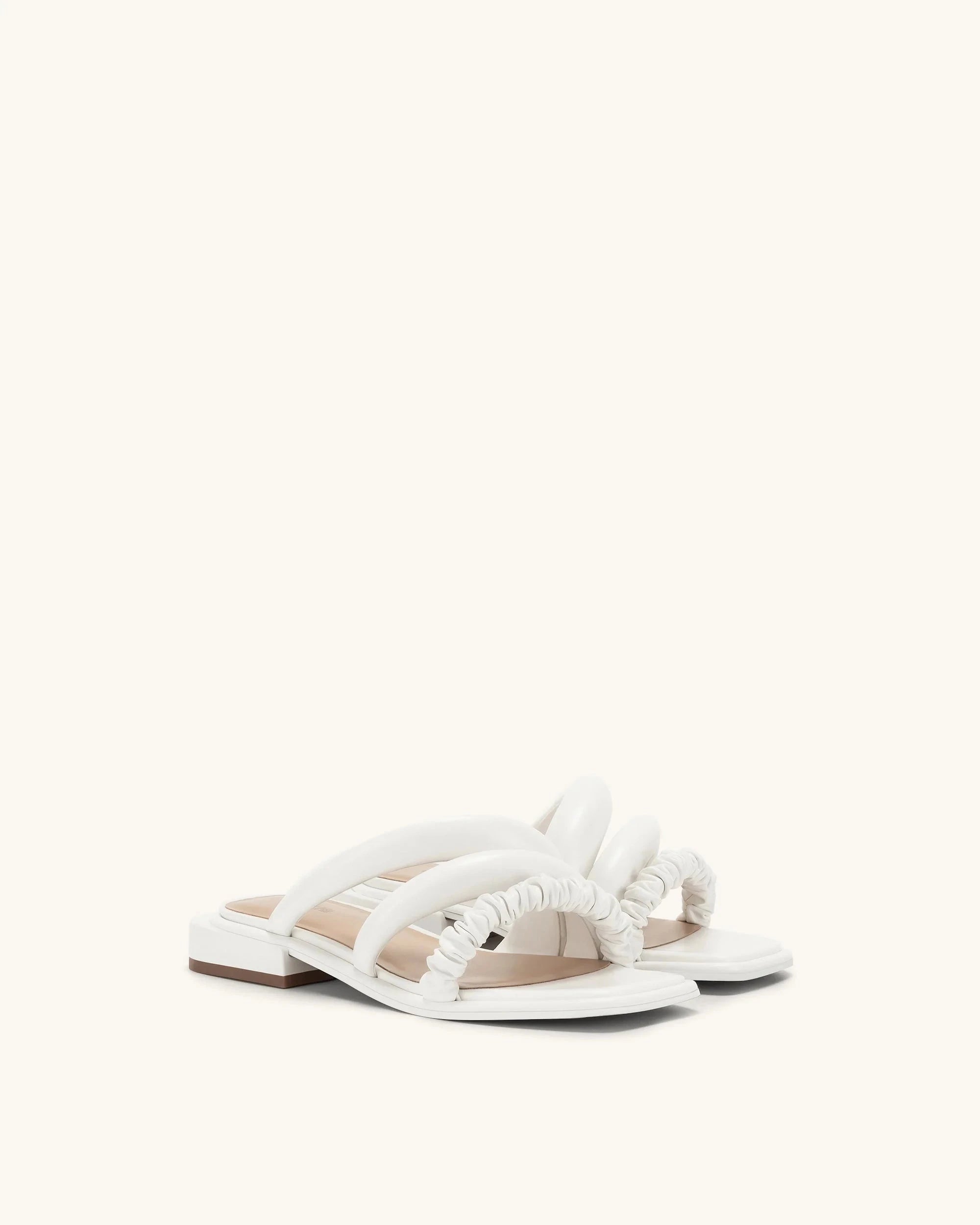 Evee Flats 