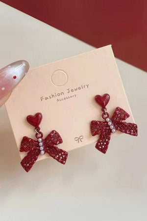 Red Bow 10