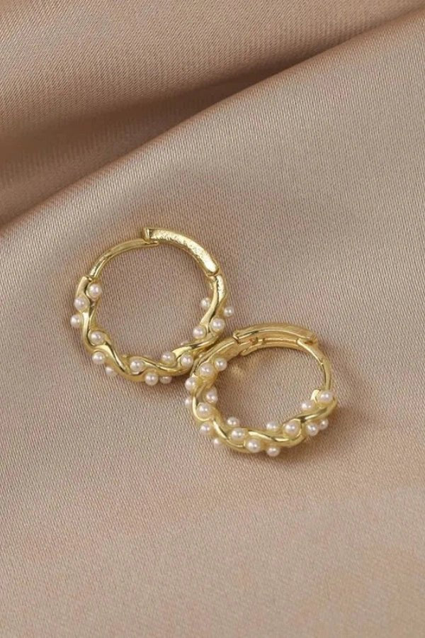 Pearl Drop Earrings