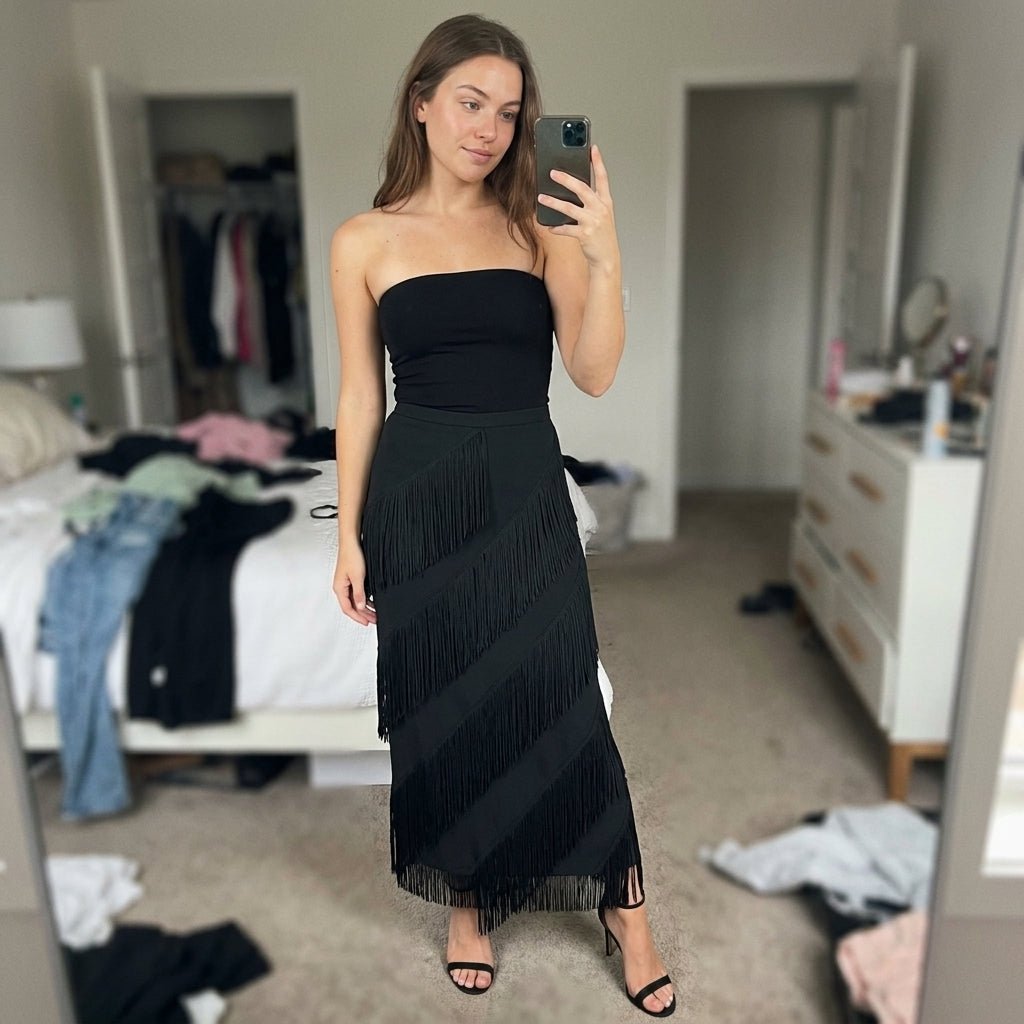 Cintia Skirt - close up customer selfie